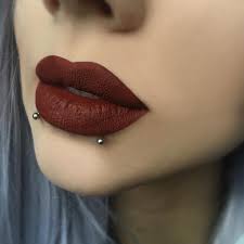 Love The Color Of Her Lipstick Lip Piercing Facial Piercings Lip Piercing Mouth Piercings