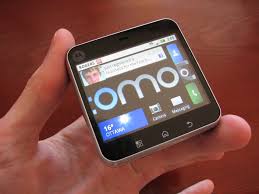 Review: Motorola Flipout (Neat, but ...