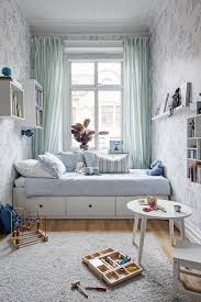 Small space bedroom small rooms small bedroom ideas for couples apartment decorating for couples couple room ideas hogar. Chambre D Enfants Apartment Bedroom Design Remodel Bedroom Small Room Design