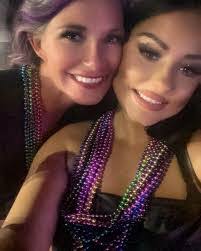 Tess Keller's Instagram, Twitter & Facebook