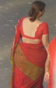 Desi vido hot bhabhy kapree dhote hue big gand. Pin On Mallu Aunties