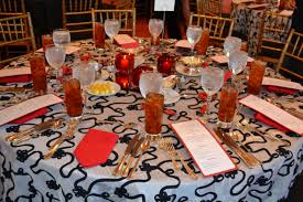 Table Setting For Texas Boys Choir Banquet Table Settings Table Decorations Decor