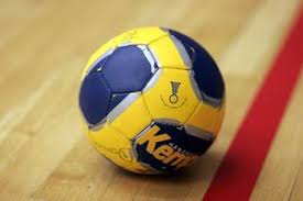انضمّ النجم البرازيلي نيمار إلى منتقدي أرضية ملاعب كرة القدم في بلاده التي تستضيف راهنا بطولة كوبا أميركا لمنتخبات أميركا الجنوبية حتى الحادي عشر من تموز/يوليو المقبل. ÙƒØ±Ø© Ø§Ù„ÙŠØ¯ Ø§Ù„Ù…Ø¹Ø±ÙØ©