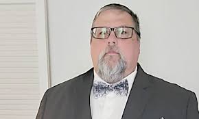 Harrell seeks school board seat