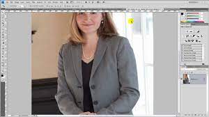 An Adobe Photoshop Tutorial. Eliminating The Moiré Effect. - Youtube