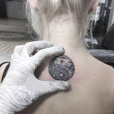 Yin Yang Dovmesi Elvinmikail Dovme Fikirleri Dovme Dovme Modelleri