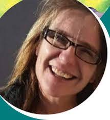 Lara Chamberlain's Instagram, Twitter & Facebook