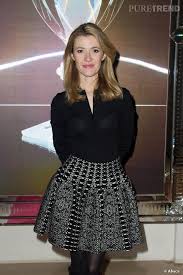 Etudiante au celsa, elle serait alors tombée immédiatement sous le charme de celui qu'on présentait à l'époque comme le gendre idéal du paf. Elisabeth Bost L Ex Compagne De Jean Luc Delarue Aurait Recu Des Mails Injurieux De La Part D Anissa Delarue Puretrend