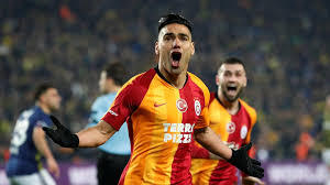 Au cours de sa carrière, il évolue à river plate , au fc porto , à l' atlético de madrid , à l' as monaco , à manchester united et à. Galatasaray End 20 Year Curse Beat Fenerbahce 3 1 Away