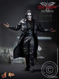 The lee estate has always taken a hardline to brandon lee crow stuff and no guns are ever included. Www Actionfiguren Shop Com The Crow Eric Draven Buy Online
