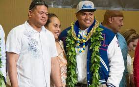 Uh Center Ulu Perry Will Miss Spring Football Practice Honolulu Star Advertiser