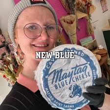 Come as you are! Bring a book, bring friends, take a seat, slow down, and  gather strength through community and good food. Floral Fromage's table  welcomes you! I have Mini Cheese boards