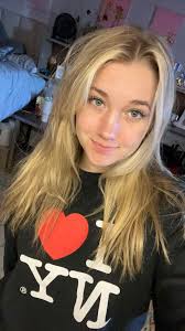 This was the best place I found for my daughter. Rooms available for spring  semester. Must see ￼￼