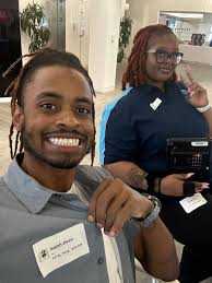 Danielle Oselett (@team_oselett)