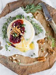 But this one goes beyond melty cheese and crackers, with pears enjoy both, plus a few bites of sweet potato pie, thanks to these thanksgiving pie tarts. Baked Brie With Cranberry Sauce Hungry Foodie