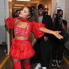 Pin On Ariana Grande