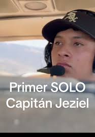 El Capitán Jeziel 🧑🏻‍✈️, estudiante de la Escuela de Aviación Chiapas, ha  alcanzado un hito inolvidable en su carrera: ¡su primer #VUELOSOLO!  ✈️👏🏻🥳 Ese instante único donde la preparación, pasión y ...