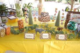 31 Jungle Theme Baby Shower Table Decoration Ideas Jungle Baby Shower Safari Baby Shower Boy Shower Themes