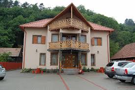 Aceasta este lista completă a orașelor, ordonate cu destinații și regiuni de top. Pensiunea La Izvor 3 Praid Romania Oferta Cazare