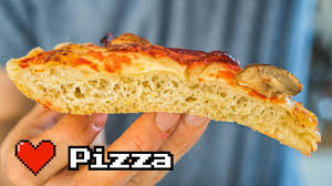 Chrupiaca Pizza Na Grubym Ciescie W Stylu Amerykanskim Youtube