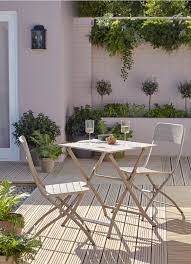cette petite table de jardin pliante est ideale pour amenager de petits espaces comme un balcon ou une petite table jardin metal meuble jardin table de jardin