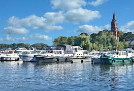 Im land der 1000 seen. Robel An Der Muritz Bootsreisen24