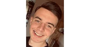 Daniel Berta's Instagram, Twitter & Facebook