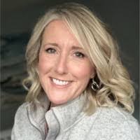 Nadine Eissler's Instagram, Twitter & Facebook