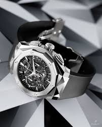 Hublot Vis Ta Vie Comme Un Reve Millionnaire Lifestyle Entrepreneur Montres Montre De Luxes Clique Sur Le Lien Pour Montre Montre Bracelet Montre Design
