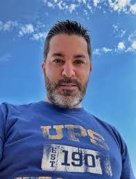 Tariq Shaw's Instagram, Twitter & Facebook