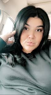 Andrea Rickert's Instagram, Twitter & Facebook