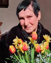 Es gibt den Hunger nach Brot und den Durst nach Wasser. Beides braucht der  Mensch, um zu leben.