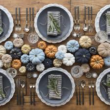 Set your thanksgiving dinner table with these gorgeous diy fall table settings. Thanksgiving Table Ideas 45 Table Settings For Thanksgiving