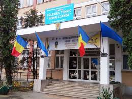 L'istituto henri coanda di sibiu dato il suo status di scuola industriale, promuove deliberatamente valori, principi umani universali e libertà, quali • occupabilità dei suoi diplomati. Colegiul Tehnic Henri Coanda