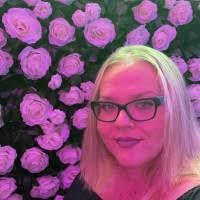 Cassandra Vandyke's Instagram, Twitter & Facebook