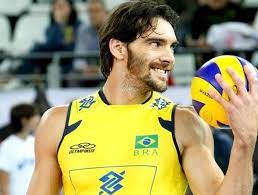 Entre parênteses, o ano de nascimento, e, quando se aplicar, a data de falecimento. Pin De Tatiane Arias Em Sports Jogadores De Volei Volei Melhores Jogadores