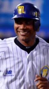 Final 93-94 Gran jugada de Melvin Mora. #caracasmagallanes #lvbp #maga...