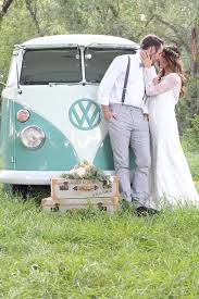 Wir Organisieren Eure Hochzeitsfahrt Im Stylischen Vw T1 Bus Hochzeit Auto Vw T1 Hochzeitsauto