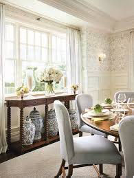 Splendid Sass Alexa Hampton Interior Design In The Hamptons Traditional Dining Rooms Dining Room Inspiration Round Dining Table