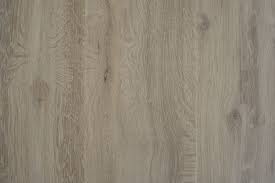 This Custom Bleached And Stained Sample Of Fumed Oak Flooring Exhibits All The Rustic Charm And Natural Beauty Of Live With Images Oak Wood Texture Wood Texture Oak Floors