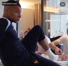 KYLIAN MBAPPÉ Feet - AZNudeFeet Men