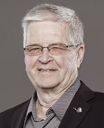 Décès de Pierre Pérusse De Sainte-Thérèse, le 23 juin 2020, à l'âge de 88  ans est décédé M. Pierre Pérusse, époux de Thérèse Poirier. Outre son  épouse, il laisse dans le deuil