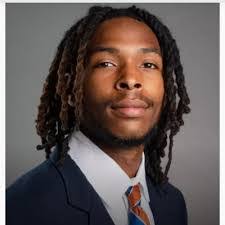 Aaron Coles's Instagram, Twitter & Facebook