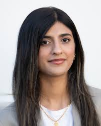 Amreen Saini's Instagram, Twitter & Facebook