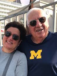 Jill Sommer's Instagram, Twitter & Facebook