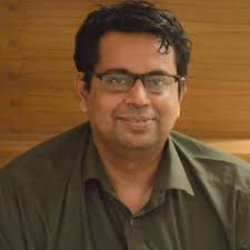 writingchallenge #JAW #CONTANT005 #Day4 𝑆𝐻𝐴𝑅𝐸 𝑆𝑂𝑀𝐸𝑇𝐻𝐼𝑁𝐺  𝑌𝑂𝑈 𝑆𝑇𝑅𝑈𝐺𝐺𝐿𝐼𝑁𝐺 𝑊𝐼𝑇𝐻 While growing up I usually find it  difficult to spell some words, spellings was a big deal for me then. The  best part