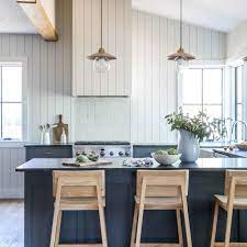 The key to a modern rustic space is an open floor plan, modern furniture, and preserved and exposed natural architectural elements. 15 Modern Rustic Home Design And Decor Ideas