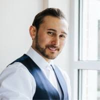 100+ "Richard Pt" profiles