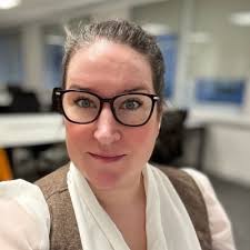 In 2025, Supply Chain and Procurement leaders face an increasingly complex  landscape, where global regulations, logistics, and cost management must be  navigated with precision.