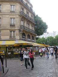 La librairie gibert joseph occupe notamment une part importante du boulevard et la librairie gibert jeune (issue d'une opposition fratricide pour l'héritage. Librairie De Gibert Jeune Bookshop Boulevard St Michel Paris Paris Paris France Boulevard
